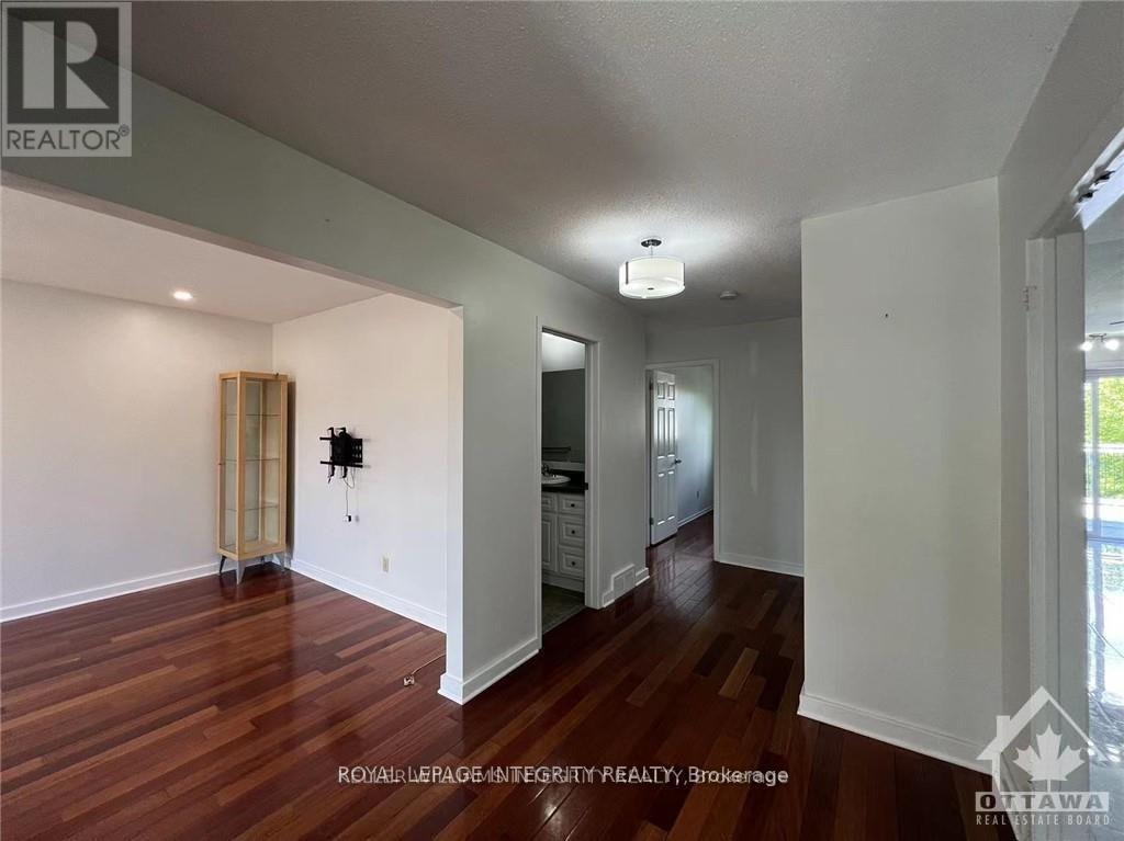 61 Elvaston Avenue, Ottawa, Ontario  K2G 3X6 - Photo 3 - X13167154