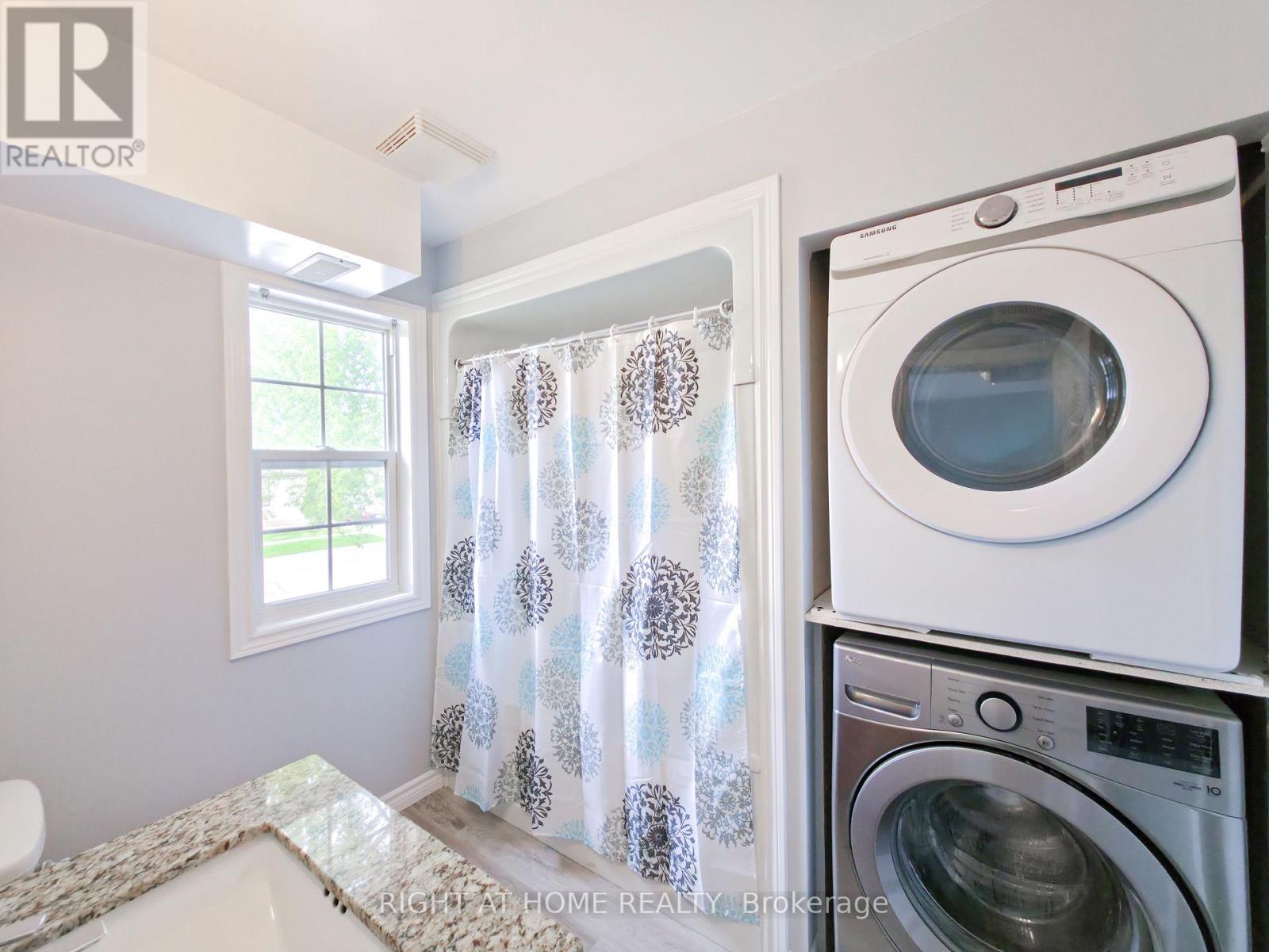 343 Mitchell Avenue, Oshawa, Ontario L1H 2W2 - Photo 24 - E13167150