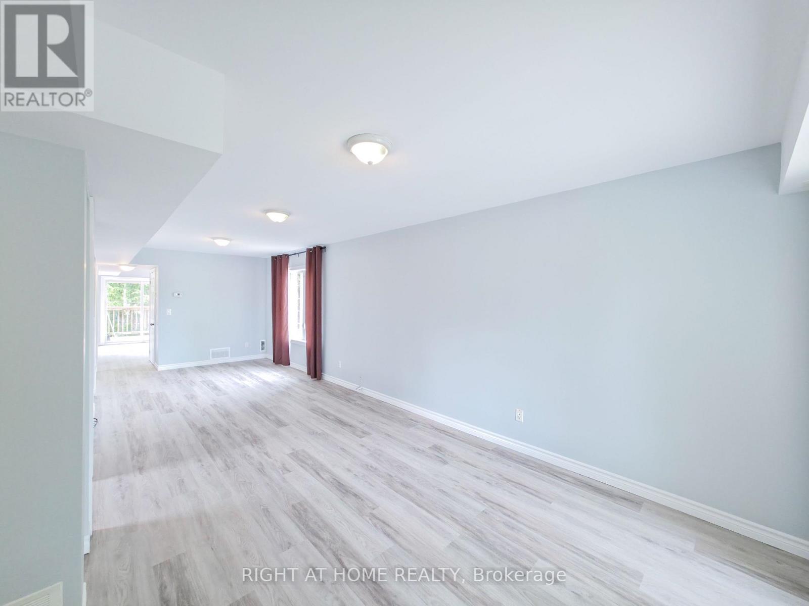 343 Mitchell Avenue, Oshawa, Ontario L1H 2W2 - Photo 6 - E13167150