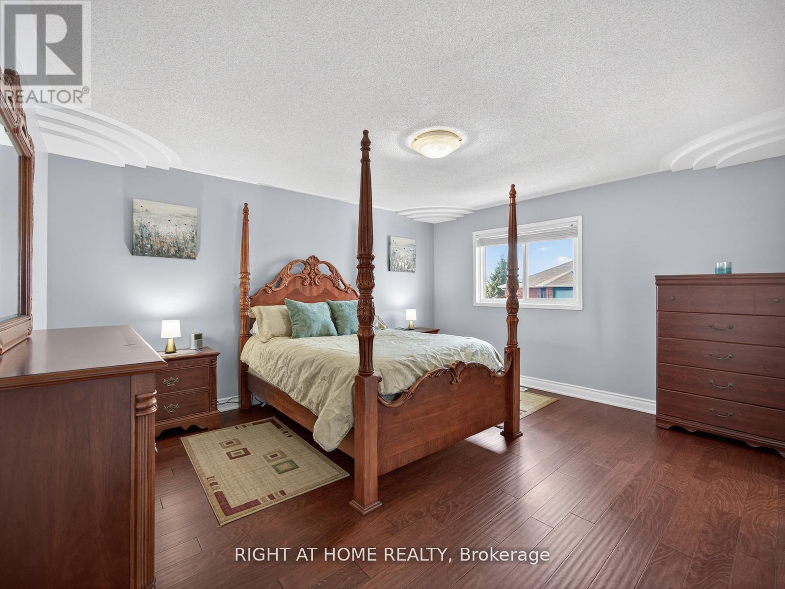 7068 Rosehurst Drive, Mississauga, Ontario L5N 6Y8 - Photo 25 - W13125540