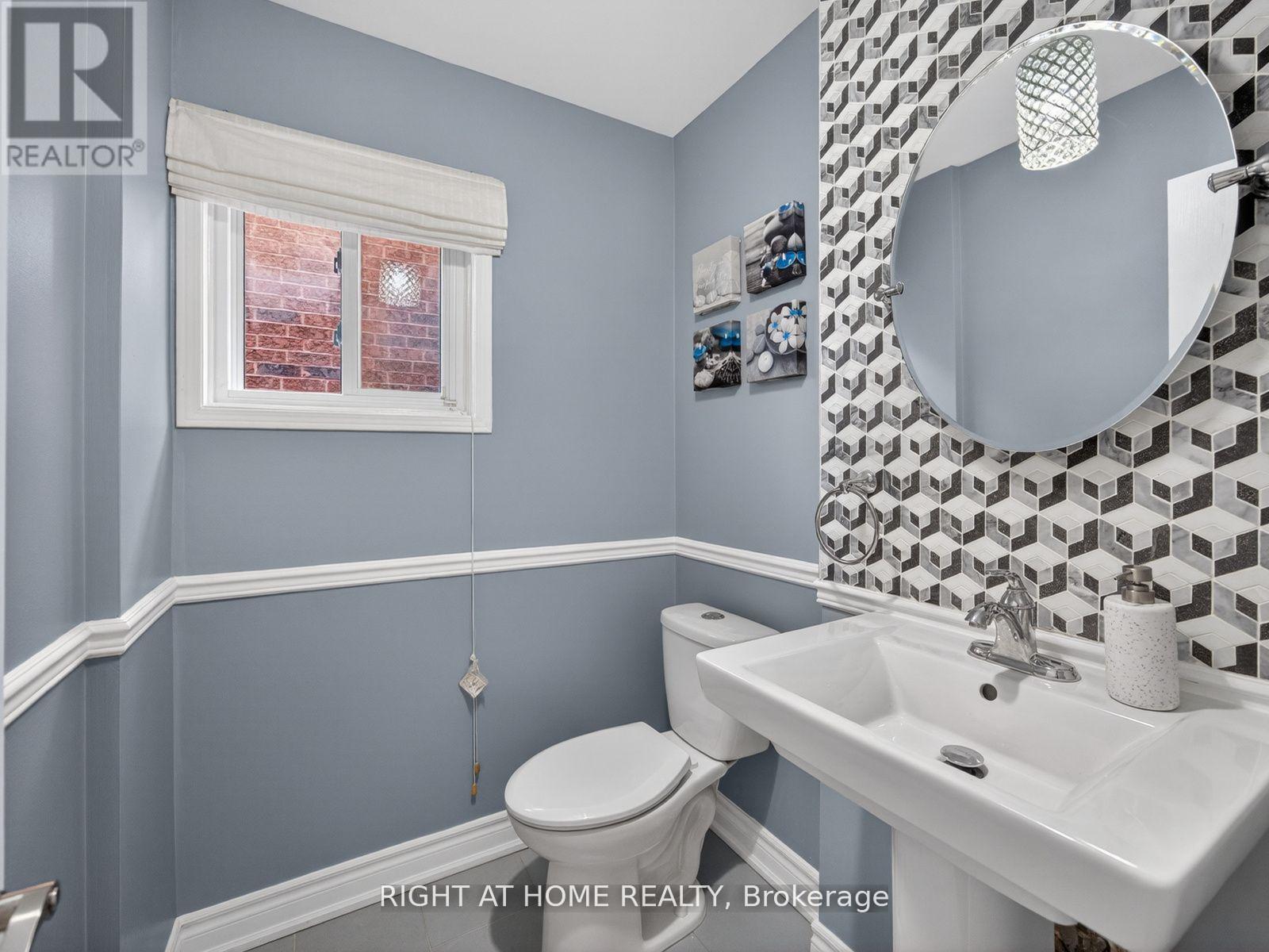 7068 Rosehurst Drive, Mississauga, Ontario L5N 6Y8 - Photo 19 - W13125540