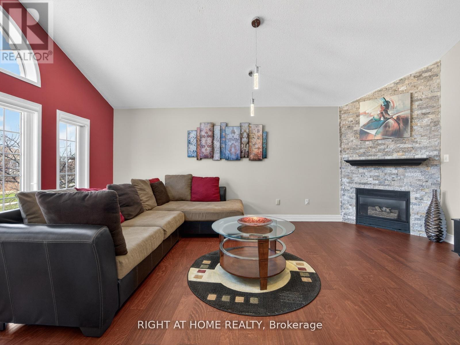 7068 Rosehurst Drive, Mississauga, Ontario L5N 6Y8 - Photo 21 - W13125540