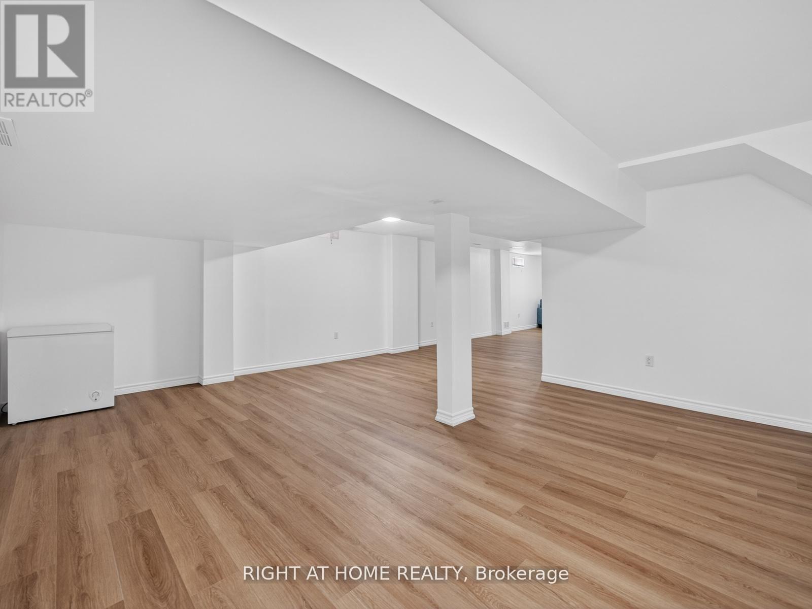 7068 Rosehurst Drive, Mississauga, Ontario L5N 6Y8 - Photo 40 - W13125540
