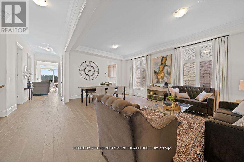 84 James Walker Avenue, Caledon, Ontario L7C 4N1 - Photo 4 - W13167152