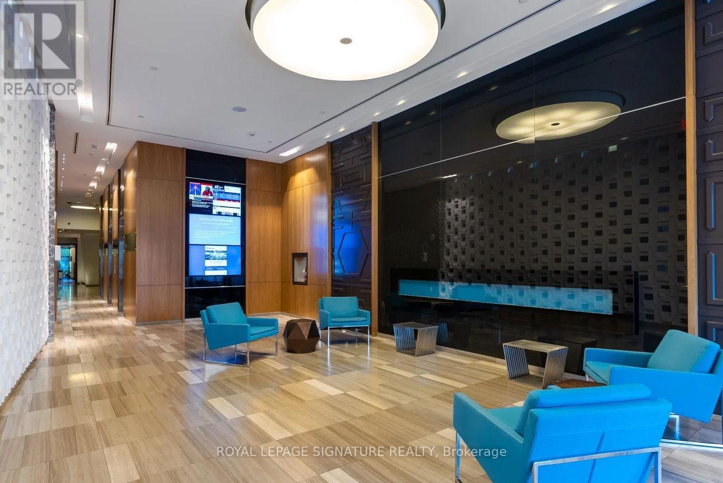 301 - 36 Park Lawn Road, Toronto, Ontario  M8V 0E5 - Photo 3 - W13164818