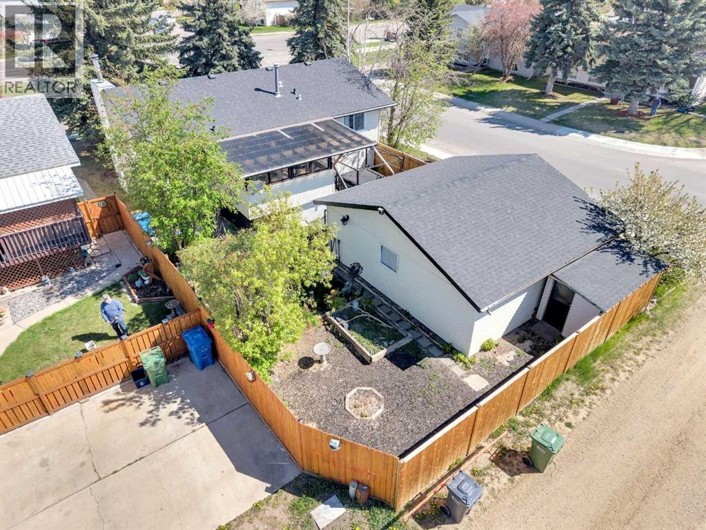 3409 39 Street, Red Deer, Alberta  T4N 5T7 - Photo 5 - A2313993