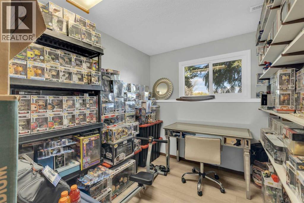 3409 39 Street, Red Deer, Alberta  T4N 5T7 - Photo 29 - A2313993