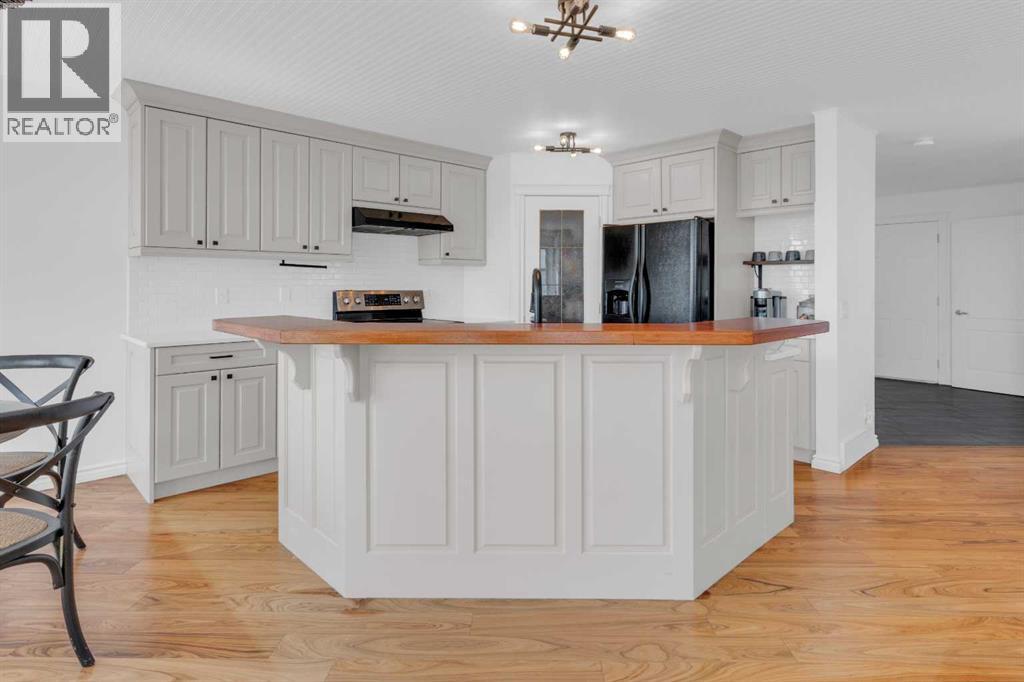 223 Arbour Stone Rise NW, Calgary, Alberta  T3G 4N3 - Photo 8 - A2313832