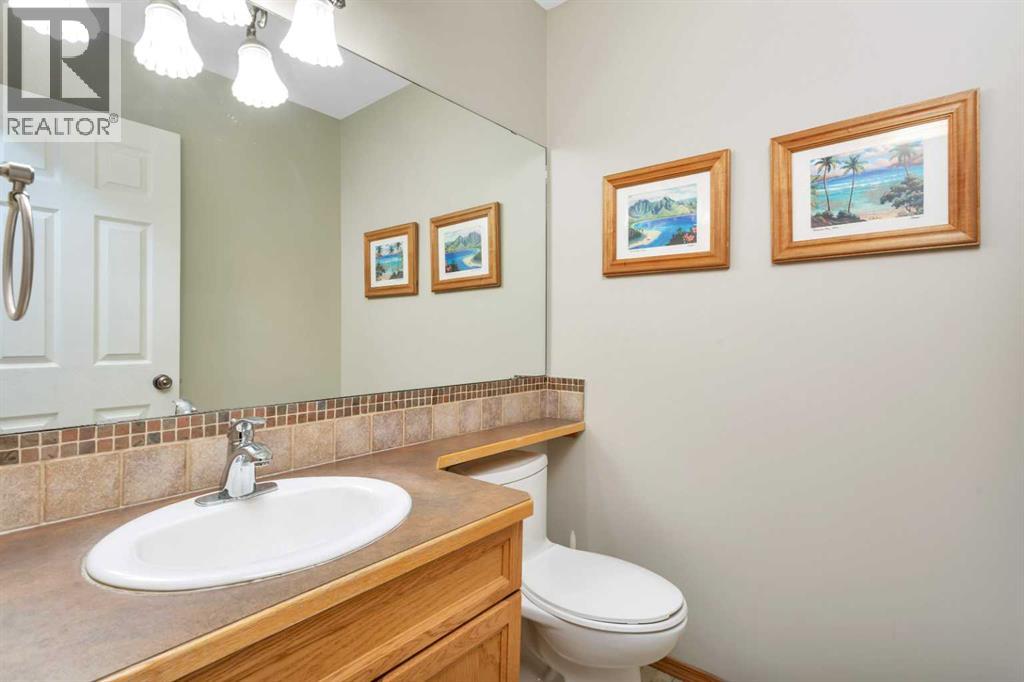 35 Lang Close, Red Deer, Alberta  T4R 3N3 - Photo 18 - A2313907