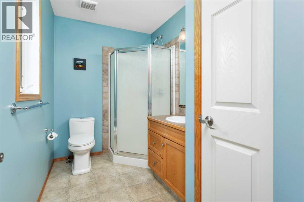 35 Lang Close, Red Deer, Alberta  T4R 3N3 - Photo 24 - A2313907