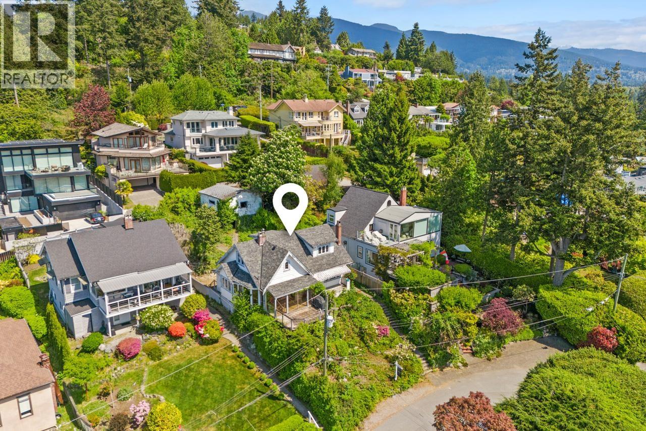 1013 Duchess Avenue, West Vancouver, British Columbia  V7T 1G8 - Photo 28 - R3124922