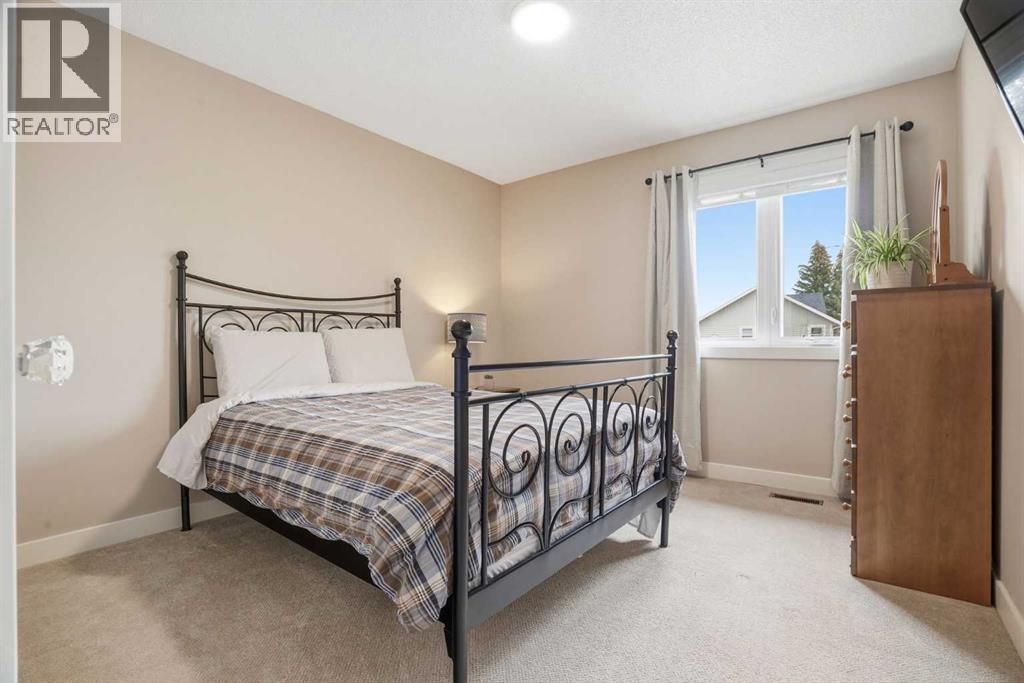 19 Hawkside Close Nw, Calgary, Alberta  T3G 3K3 - Photo 27 - A2311929