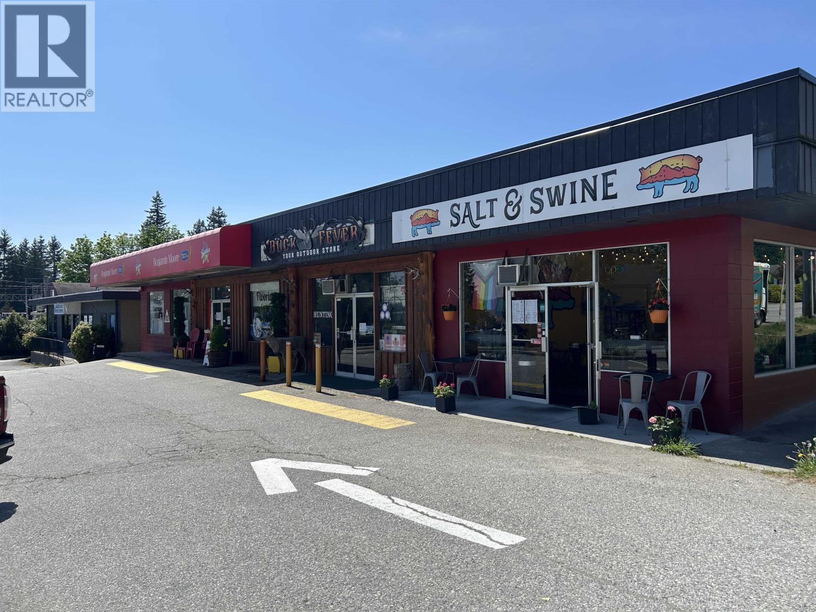 739&747 North Road, Gibsons, British Columbia  V0N 1V9 - Photo 2 - C8078979
