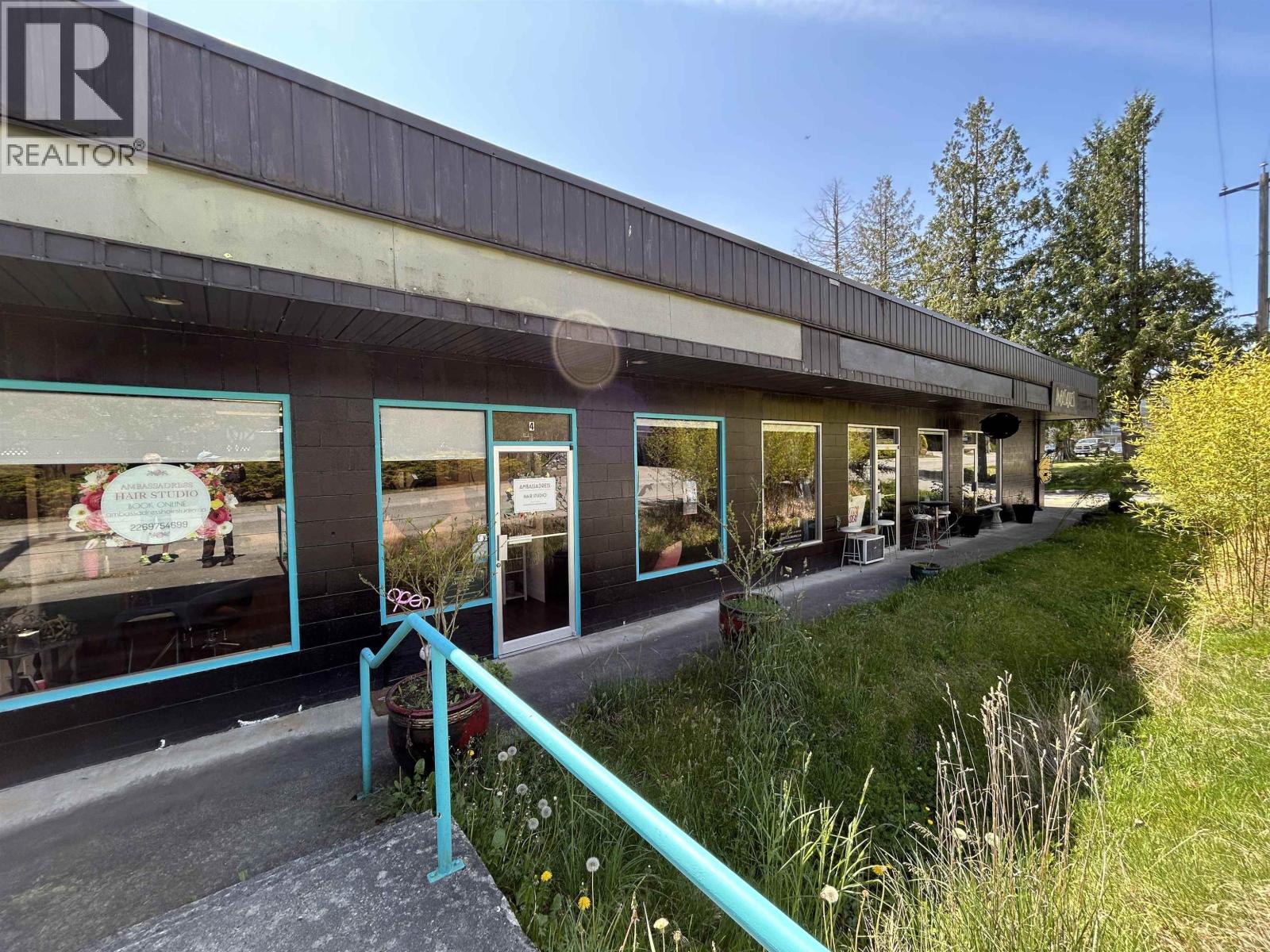 739&747 North Road, Gibsons, British Columbia  V0N 1V9 - Photo 7 - C8078979