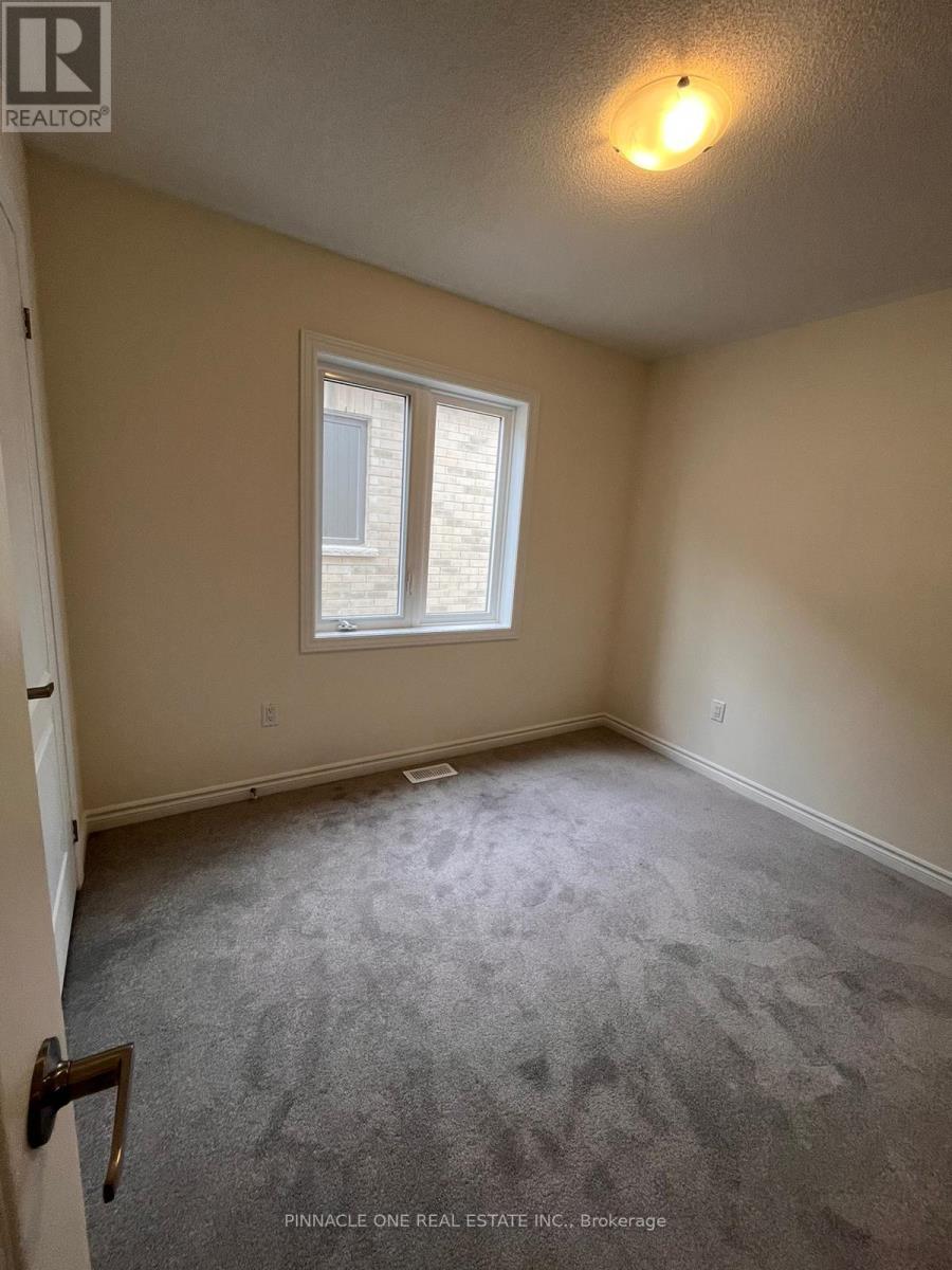 2107 Hallandale Street, Oshawa, Ontario  L1H 8L7 - Photo 15 - E13167174