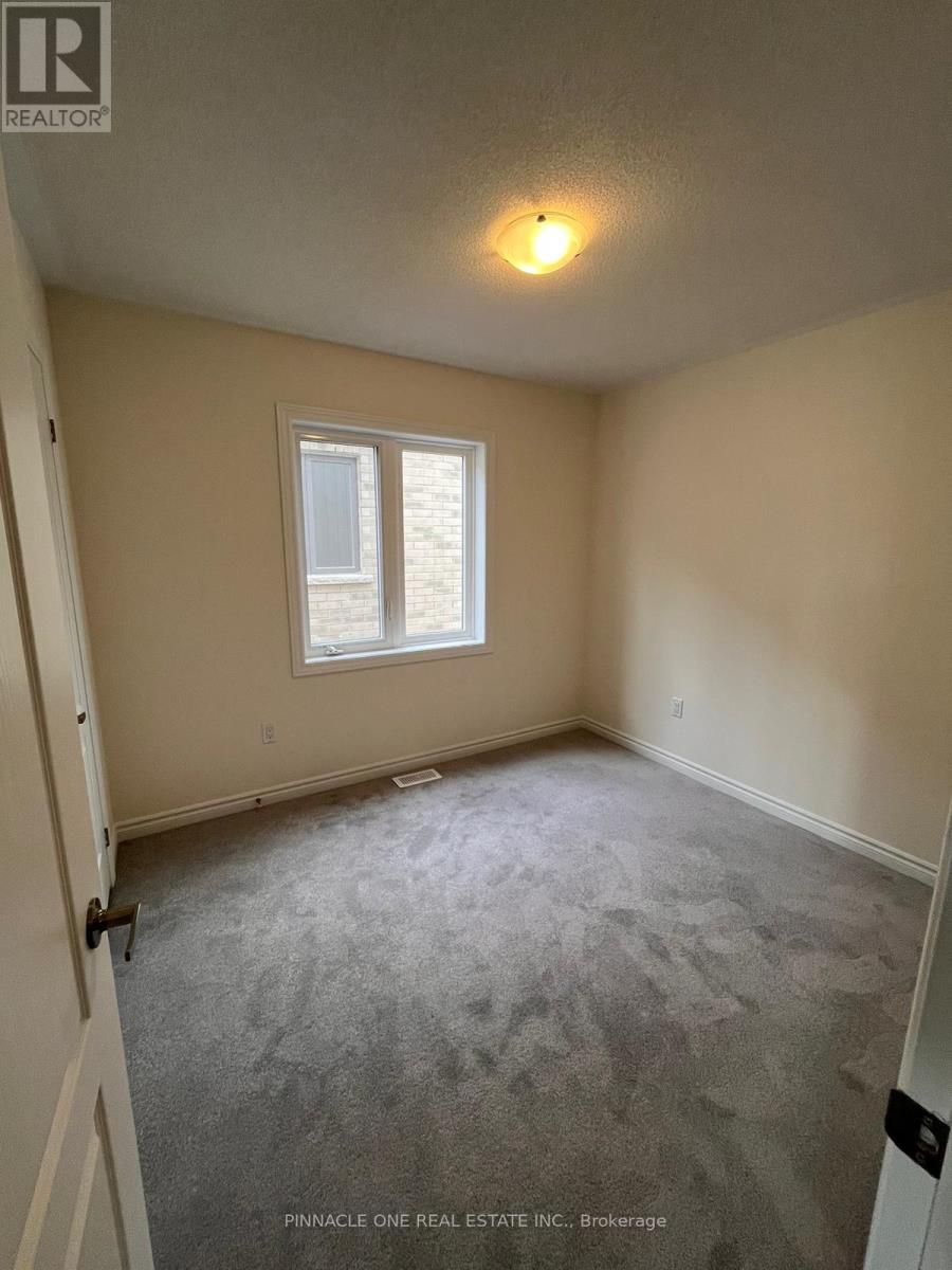 2107 Hallandale Street, Oshawa, Ontario  L1H 8L7 - Photo 18 - E13167174