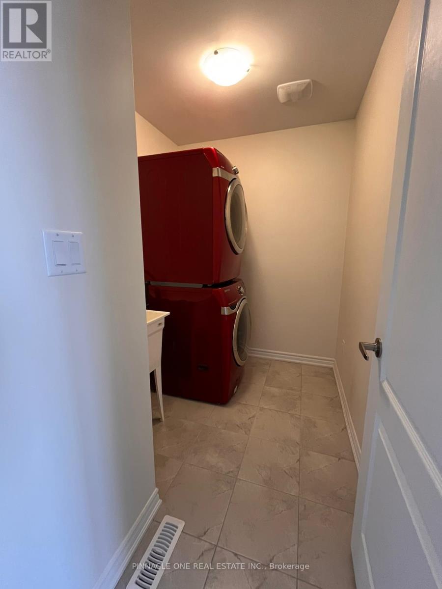 2107 Hallandale Street, Oshawa, Ontario  L1H 8L7 - Photo 29 - E13167174