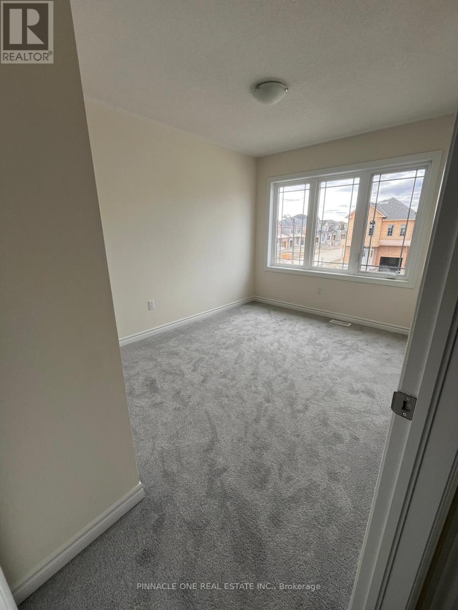 2107 Hallandale Street, Oshawa, Ontario  L1H 8L7 - Photo 32 - E13167174