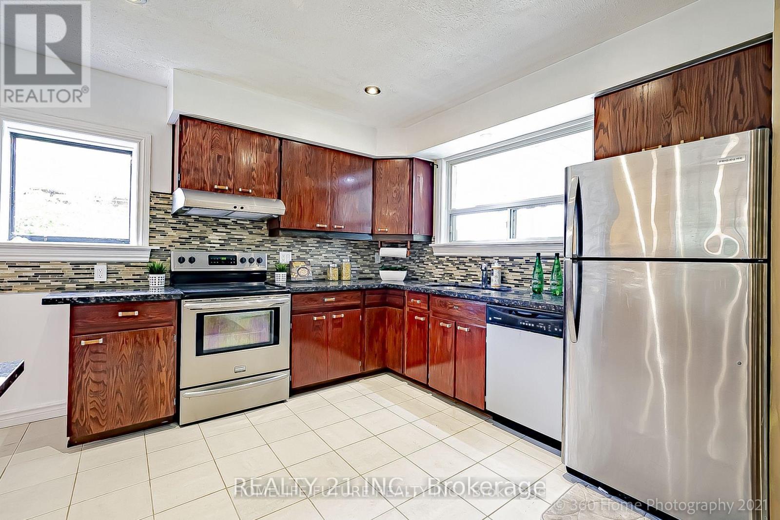 44 Sundance Crescent, Toronto, Ontario  M1G 2M2 - Photo 10 - E13167184