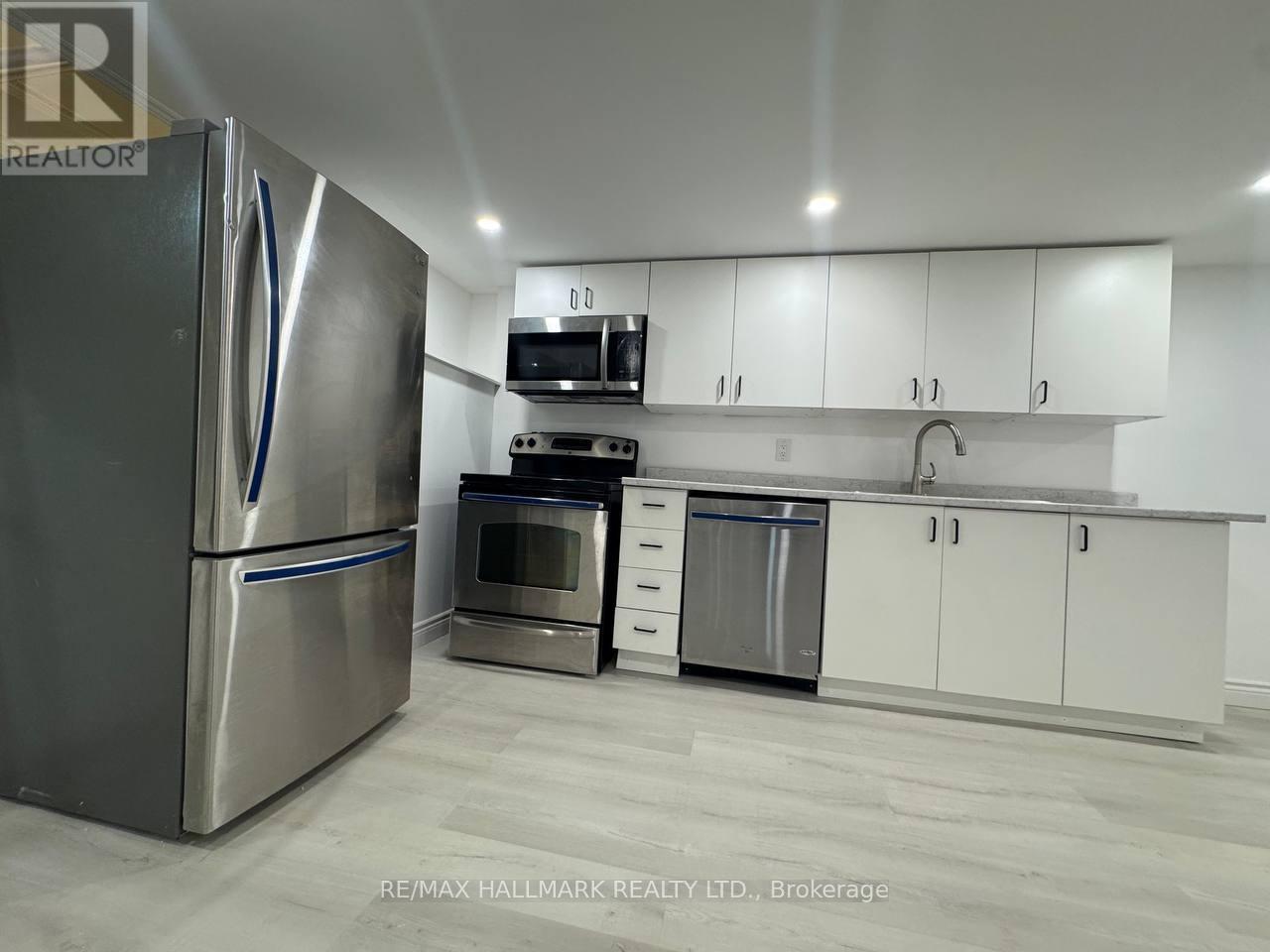 #BASEMENT - 6 BAILEY CRESCENT, Aurora, Ontario