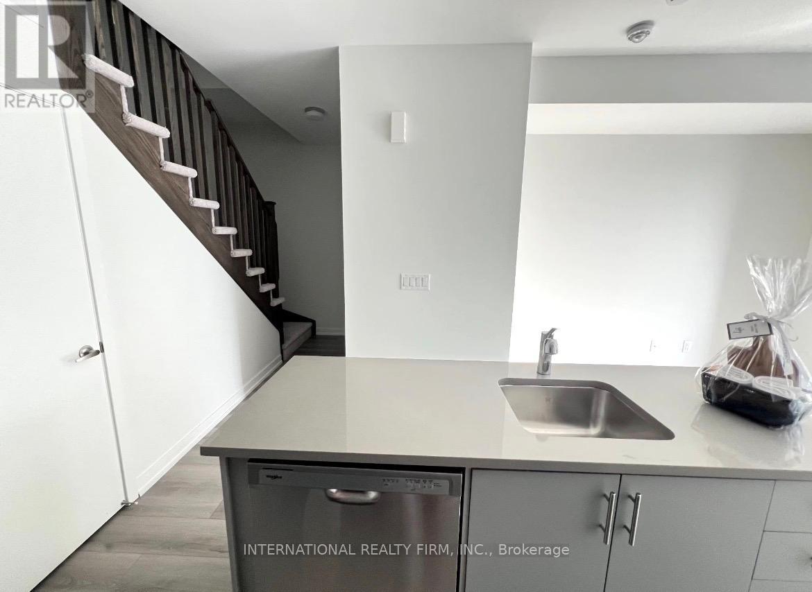 10 - 3421 Ridgeway Drive, Mississauga, Ontario  L5L 0C1 - Photo 10 - W13167156
