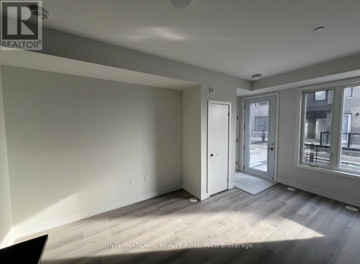10 - 3421 Ridgeway Drive, Mississauga, Ontario  L5L 0C1 - Photo 4 - W13167156