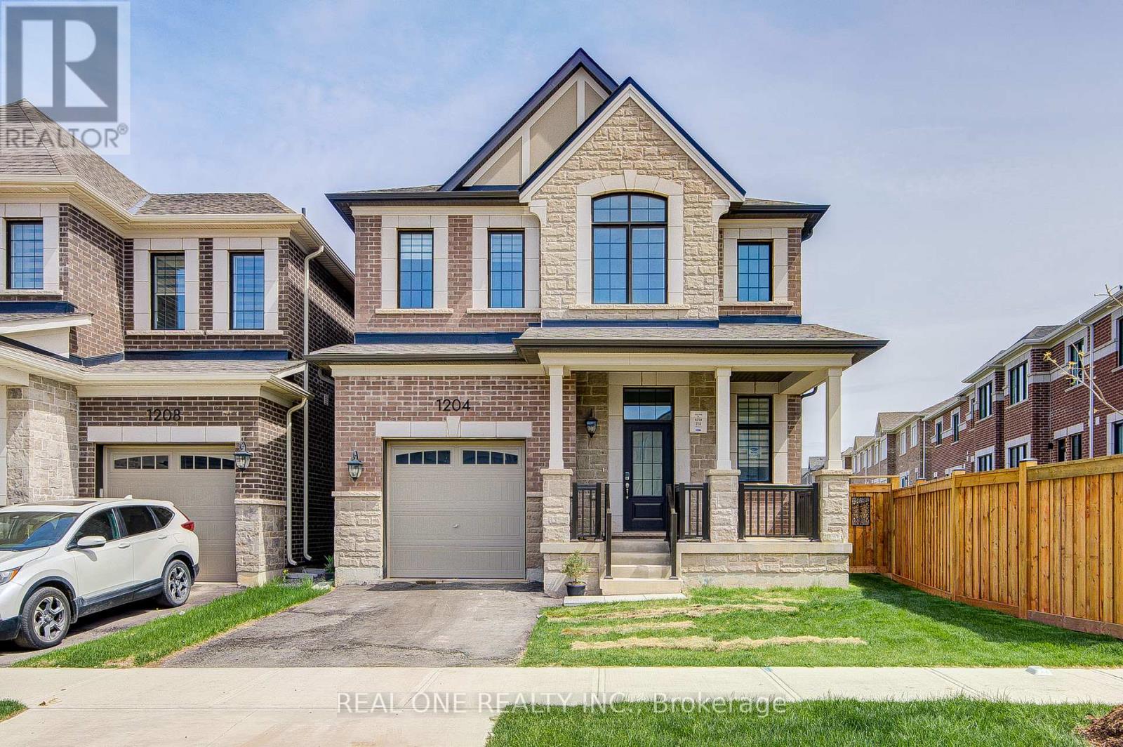 1204 ONYX TRAIL, Oakville, Ontario