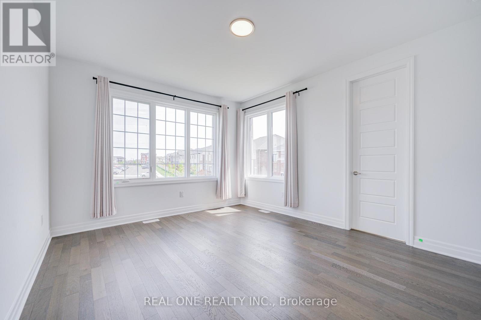1204 Onyx Trail, Oakville, Ontario L6H 7G1 - Photo 32 - W13167168