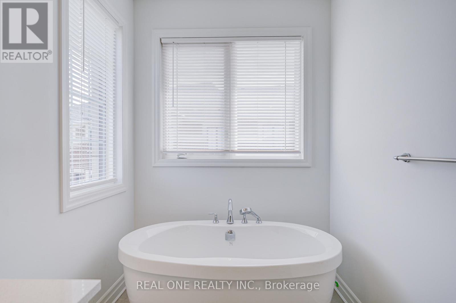 1204 Onyx Trail, Oakville, Ontario L6H 7G1 - Photo 36 - W13167168