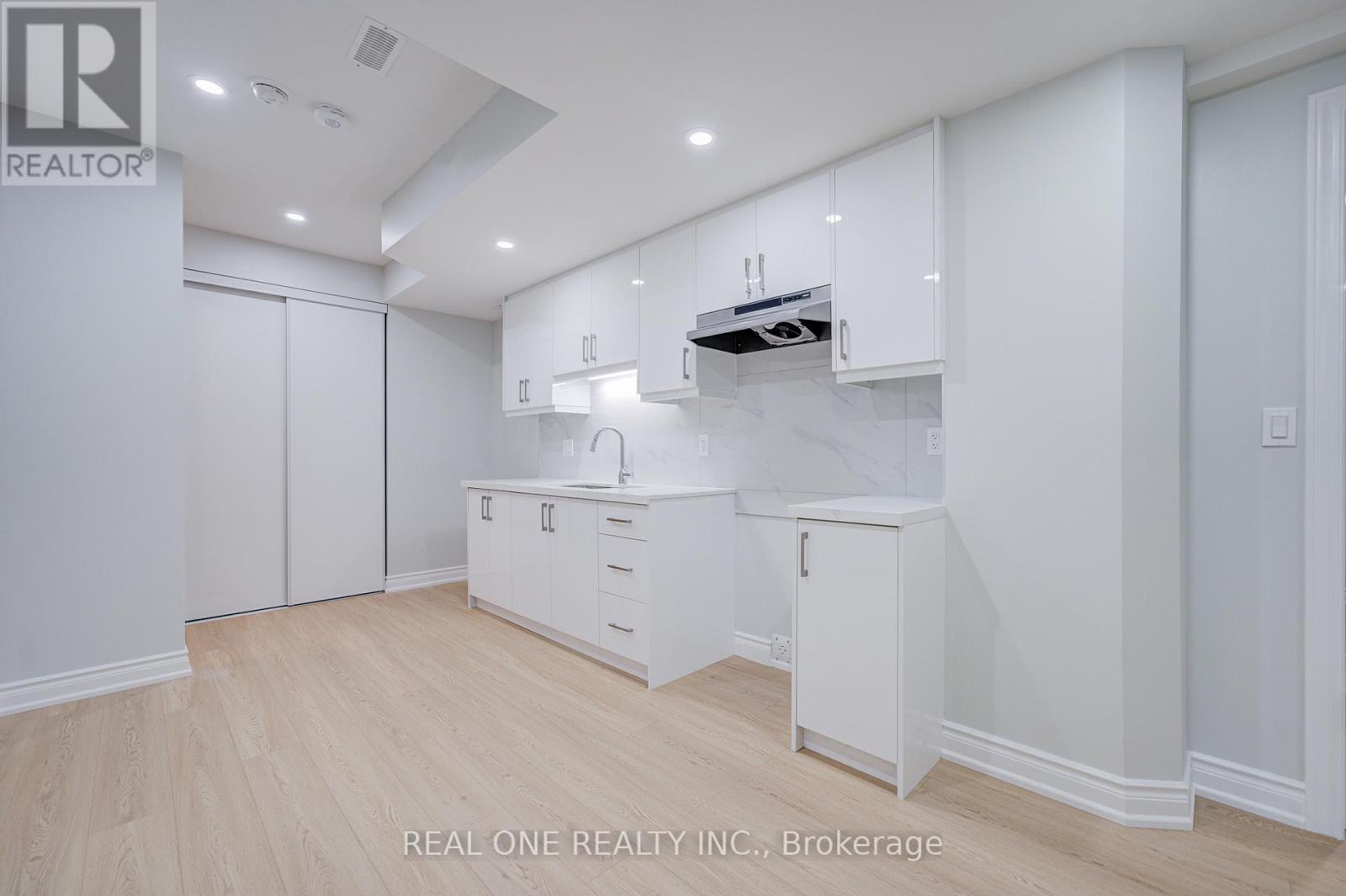 1204 Onyx Trail, Oakville, Ontario L6H 7G1 - Photo 38 - W13167168