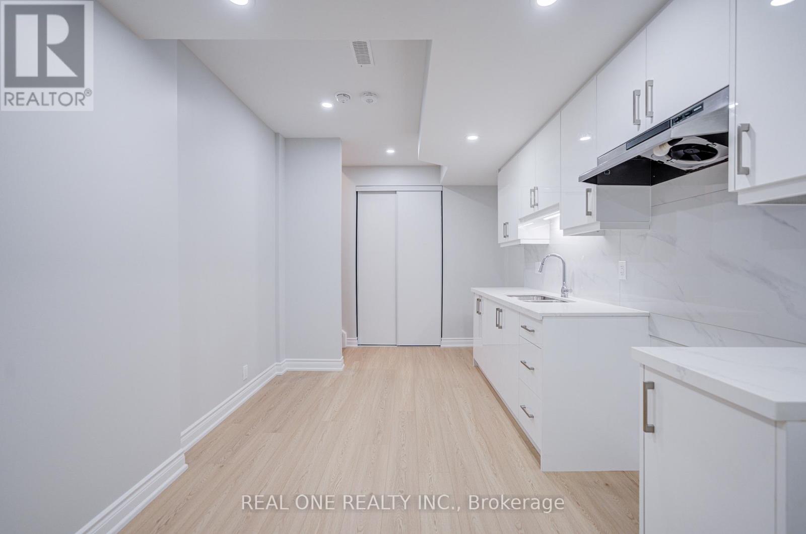 1204 Onyx Trail, Oakville, Ontario L6H 7G1 - Photo 39 - W13167168
