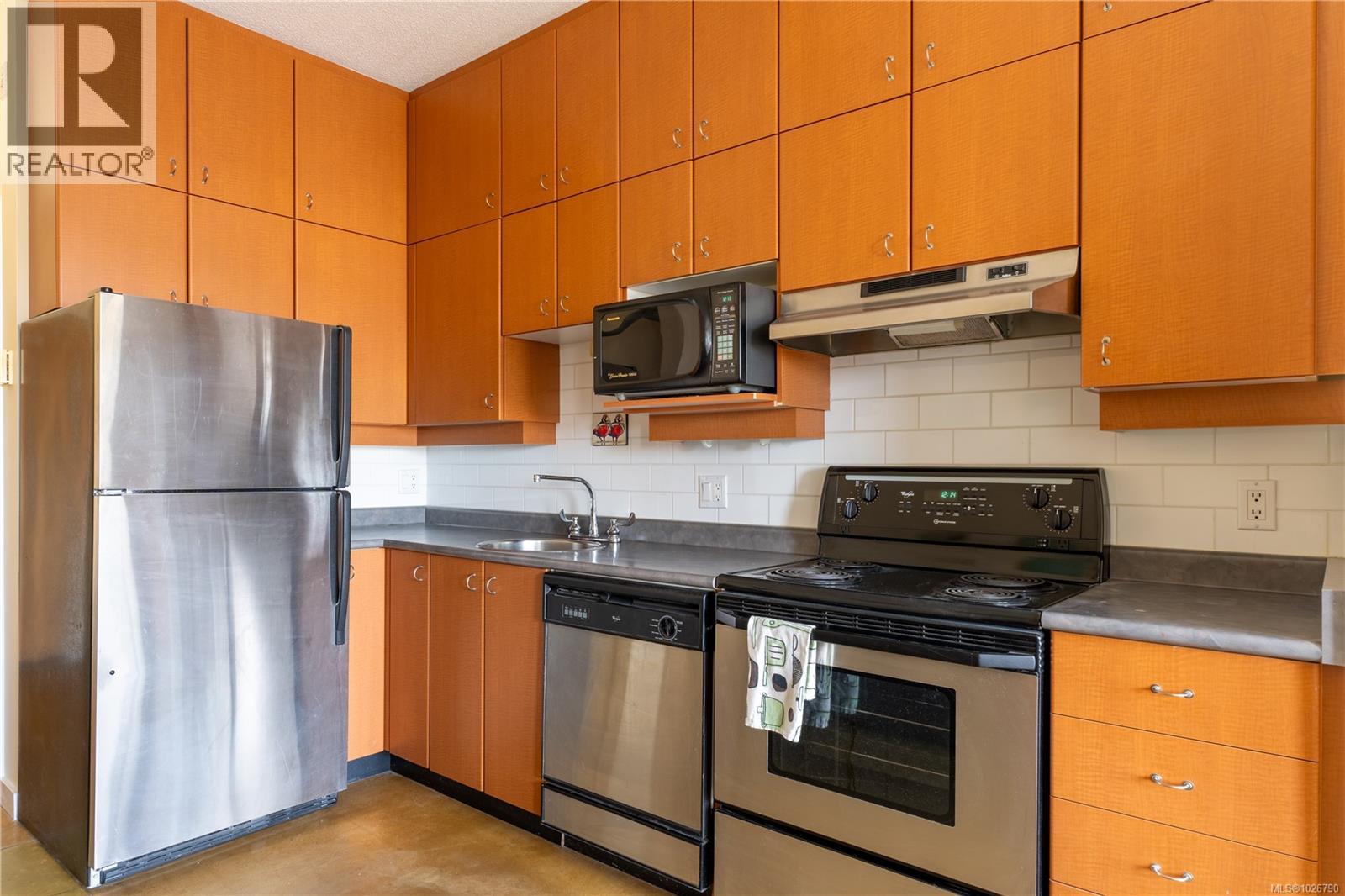 419 409 Swift St, Victoria, British Columbia  V8W 1S2 - Photo 7 - 1026790