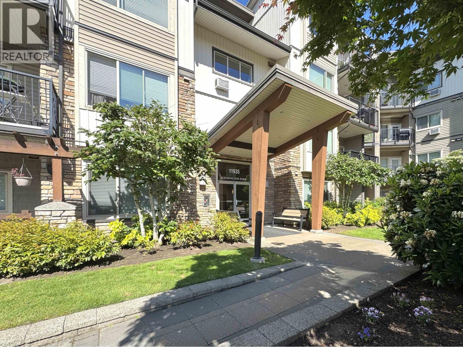 404 11935 BURNETT STREET, Maple Ridge, British Columbia