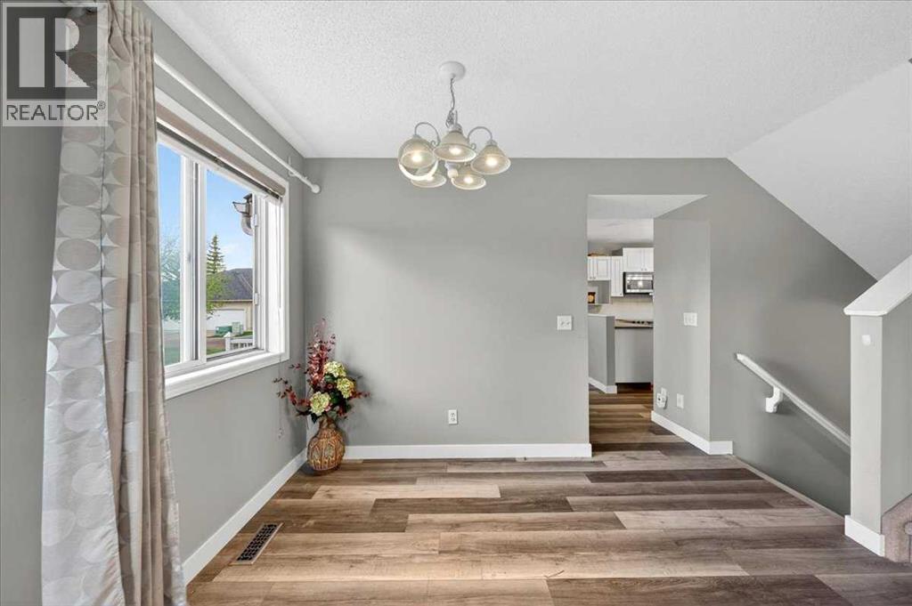 15 Cedarview Mews, Calgary, Alberta  T2W 6H8 - Photo 16 - A2312178