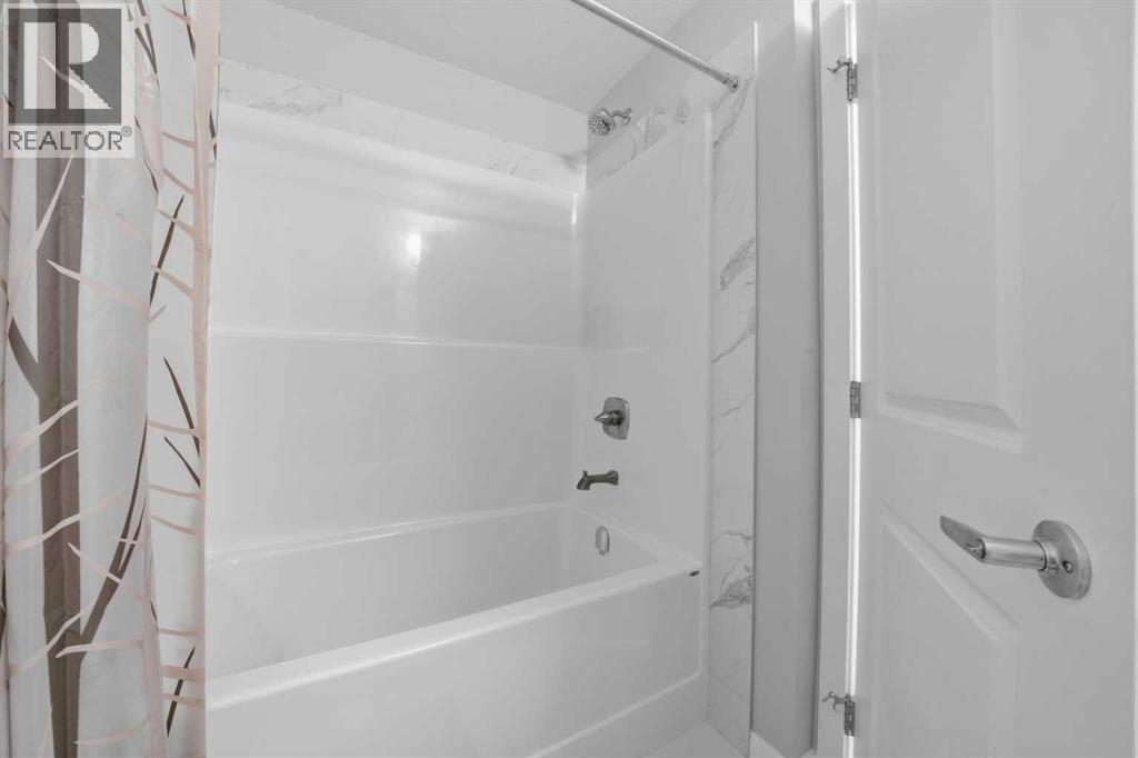 704 Creekstone Circle SW, Calgary, Alberta  T2X 4Y6 - Photo 35 - A2286641
