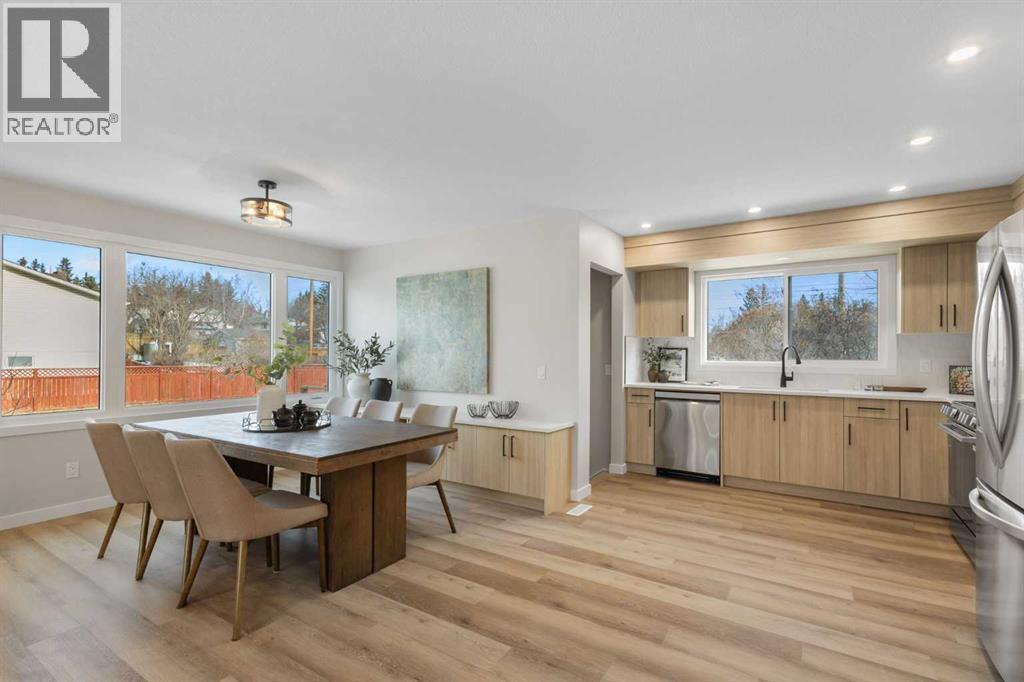 198 Silver Brook Road Nw, Calgary, Alberta  T3B 3J1 - Photo 6 - A2304001