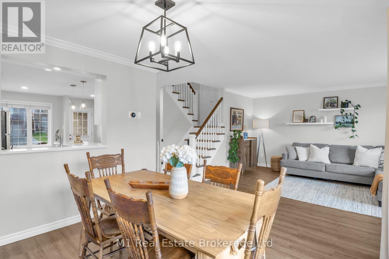 90 Cedarvale Avenue, Guelph, Ontario  N1E 7K2 - Photo 1 - X13167208