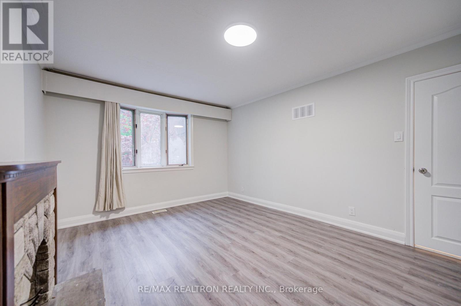 95 Roseview Avenue, Richmond Hill, Ontario  L4C 1C6 - Photo 10 - N13166120