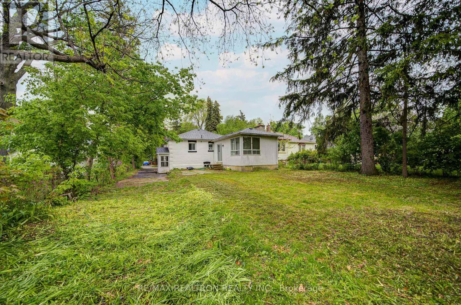 95 Roseview Avenue, Richmond Hill, Ontario  L4C 1C6 - Photo 35 - N13166120
