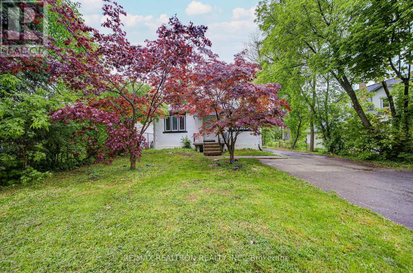 95 Roseview Avenue, Richmond Hill, Ontario  L4C 1C6 - Photo 3 - N13166120