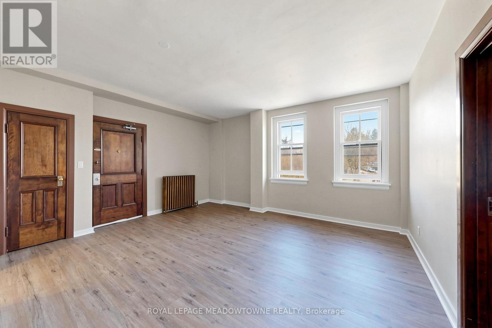1 - 70 MILL STREET, Halton Hills, Ontario