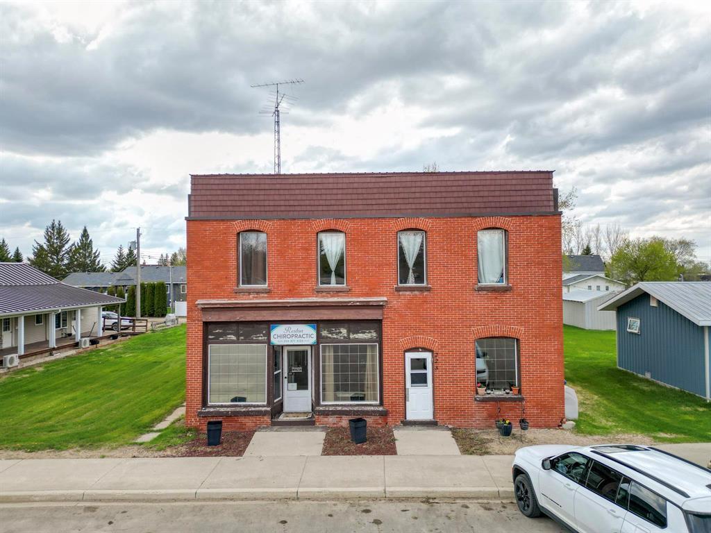 221 Fourth Street, Reston, Manitoba