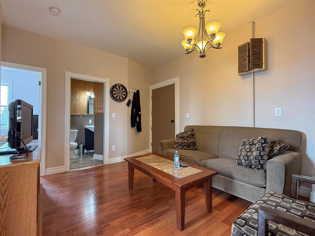 221 Fourth Street, Reston, Manitoba  R0M 1X0 - Photo 15 - 202611314