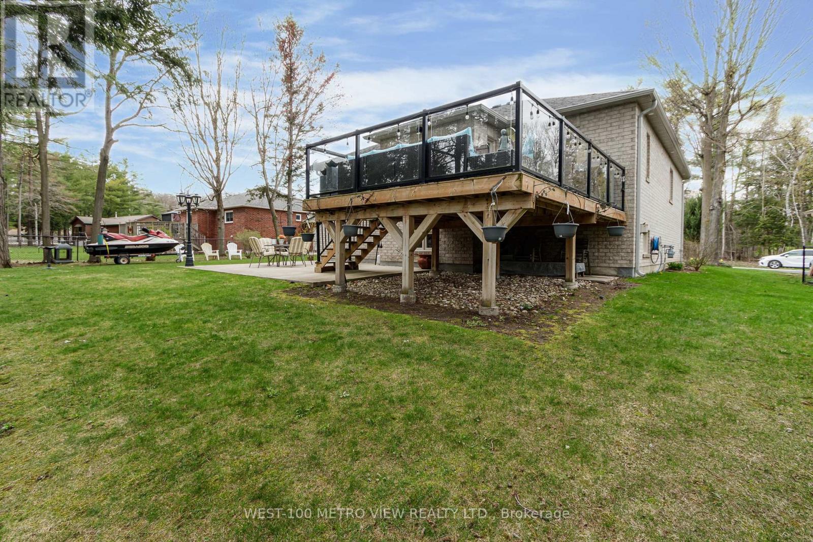 7 Fairway Crescent, Wasaga Beach, Ontario  L9Z 1C1 - Photo 42 - S13092382