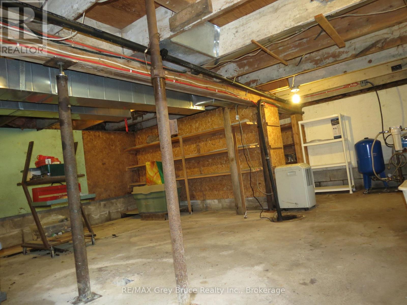 243 Mccullough Lake Drive, Chatsworth, Ontario  N0H 2V0 - Photo 35 - X12996258