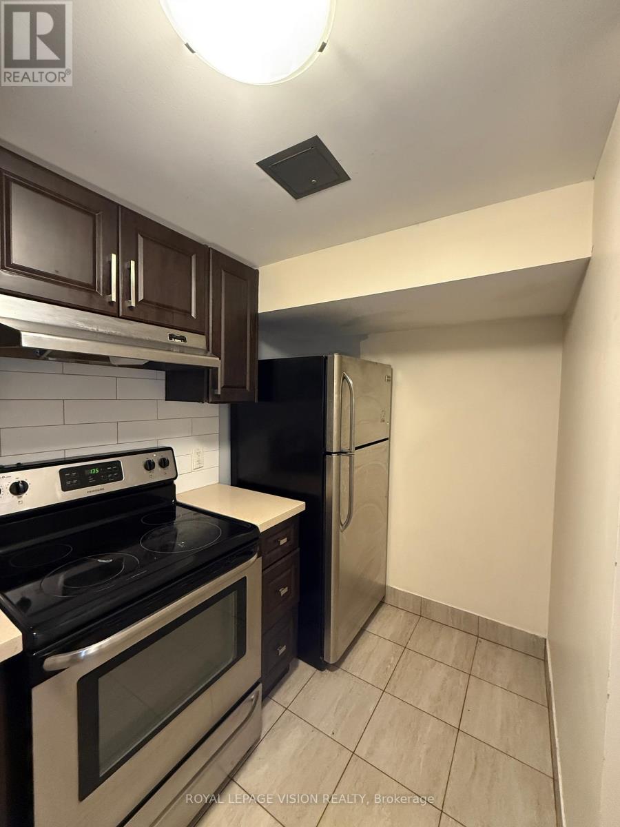 43 Par Avenue, Toronto, Ontario  M1G 2G5 - Photo 11 - E13167226