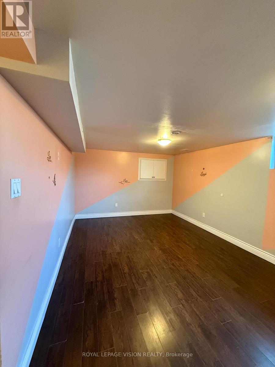 43 Par Avenue, Toronto, Ontario  M1G 2G5 - Photo 7 - E13167226