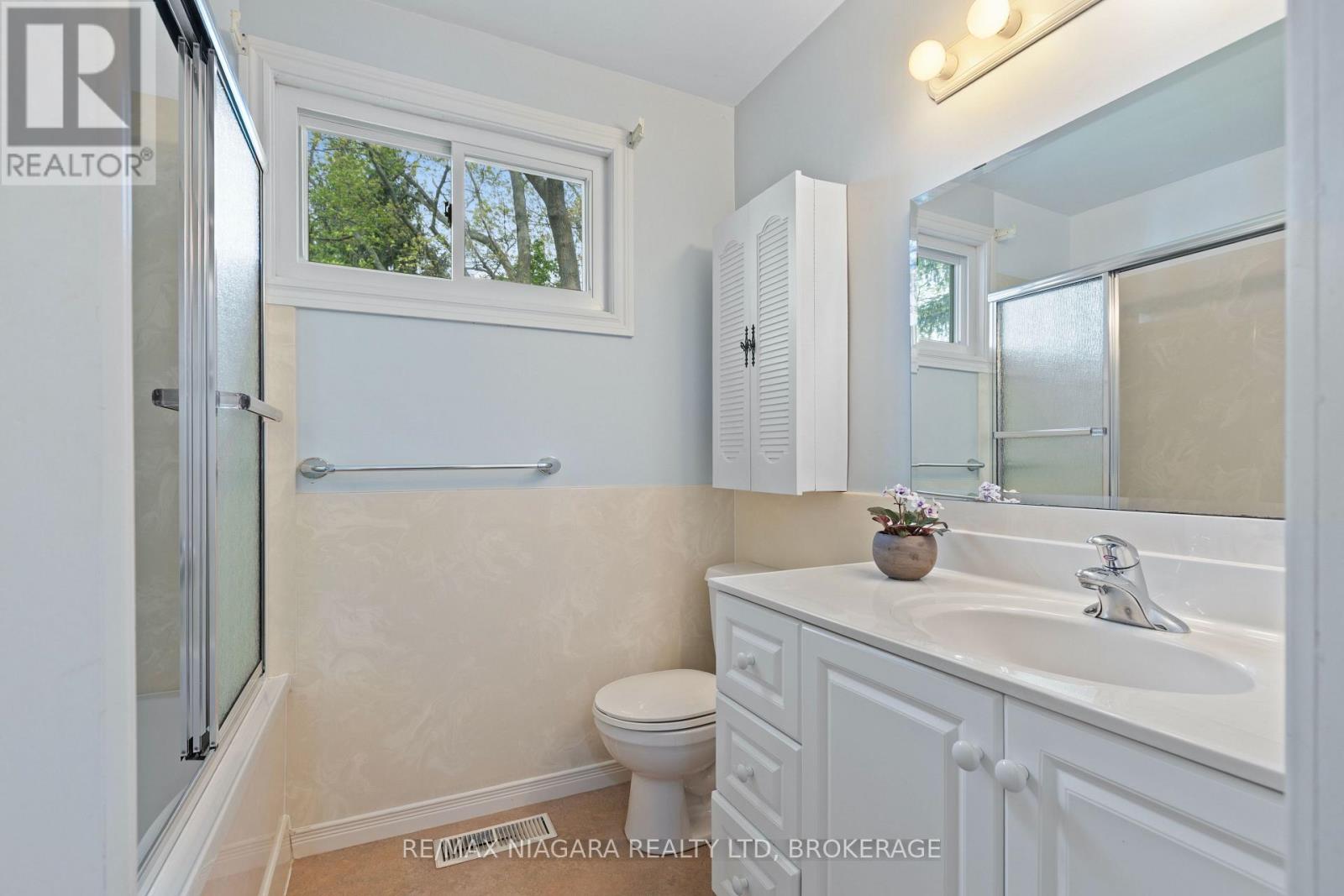 1176 Sunset Drive, Pelham, Ontario  L0S 1C0 - Photo 23 - X13167218