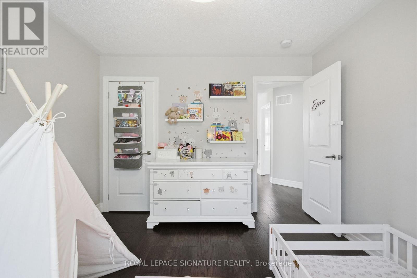 24 Fred Mason Street, Georgina, Ontario  L4P 0B2 - Photo 23 - N13167214