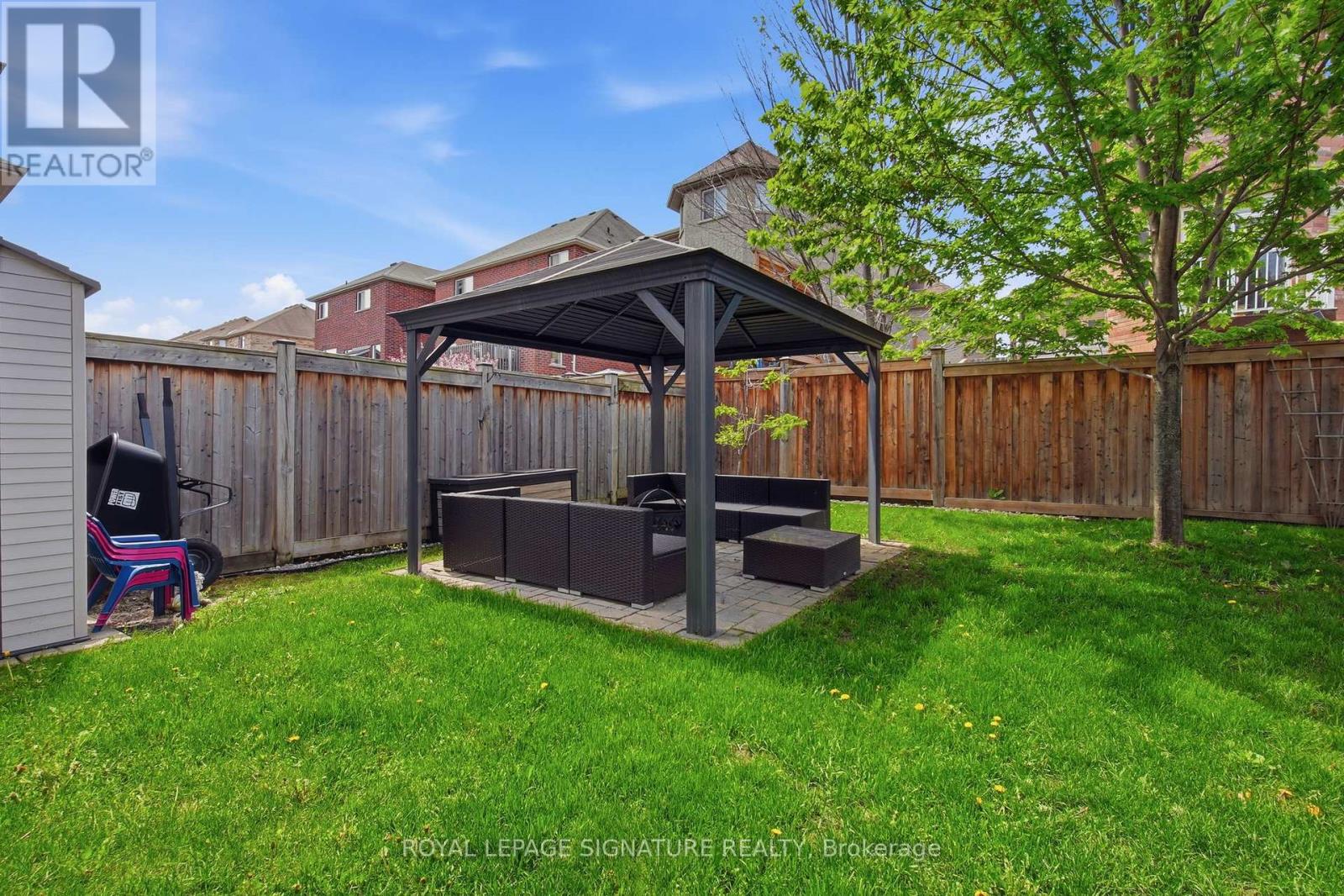 24 Fred Mason Street, Georgina, Ontario  L4P 0B2 - Photo 37 - N13167214